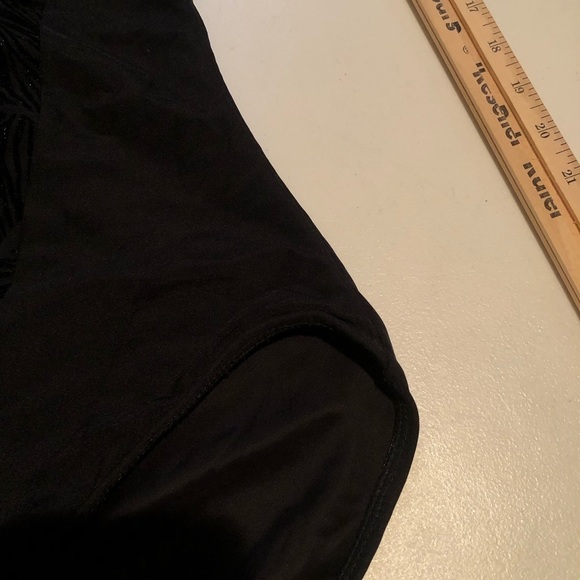 SLIM SUIT size 14 black one piece w/ flattering V shaped slimming panel - Picture 8 of 9